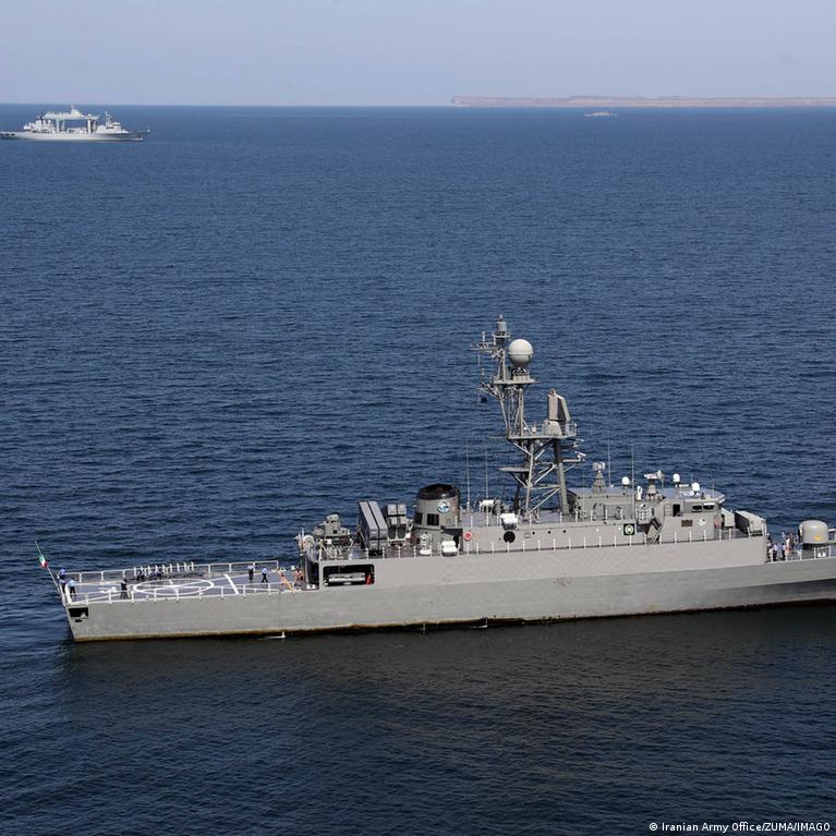 JAV smūgis Irano karo laivui kelia Indijos neutralumo klausimą