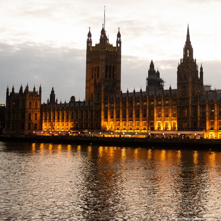 Jk Parlamentaro Sutuoktinis Sulaikytas Dl Tarim Nipinjimu Kinijai