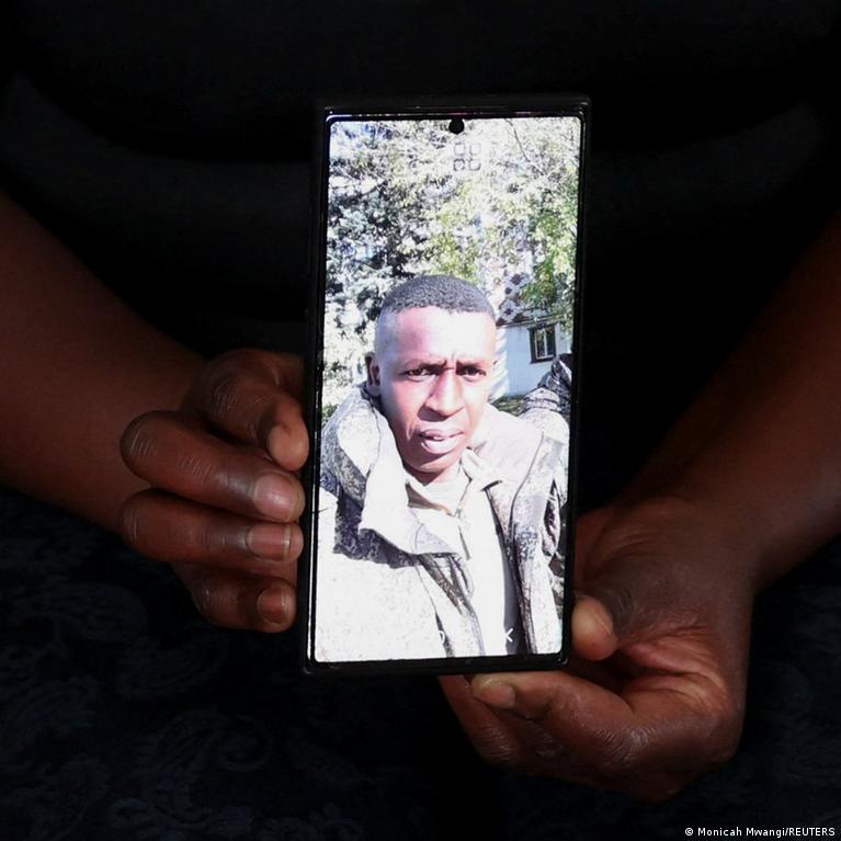 Kenijos Ministras Maskvoje Siekia Sustabdyti Neteist Kari Verbavim