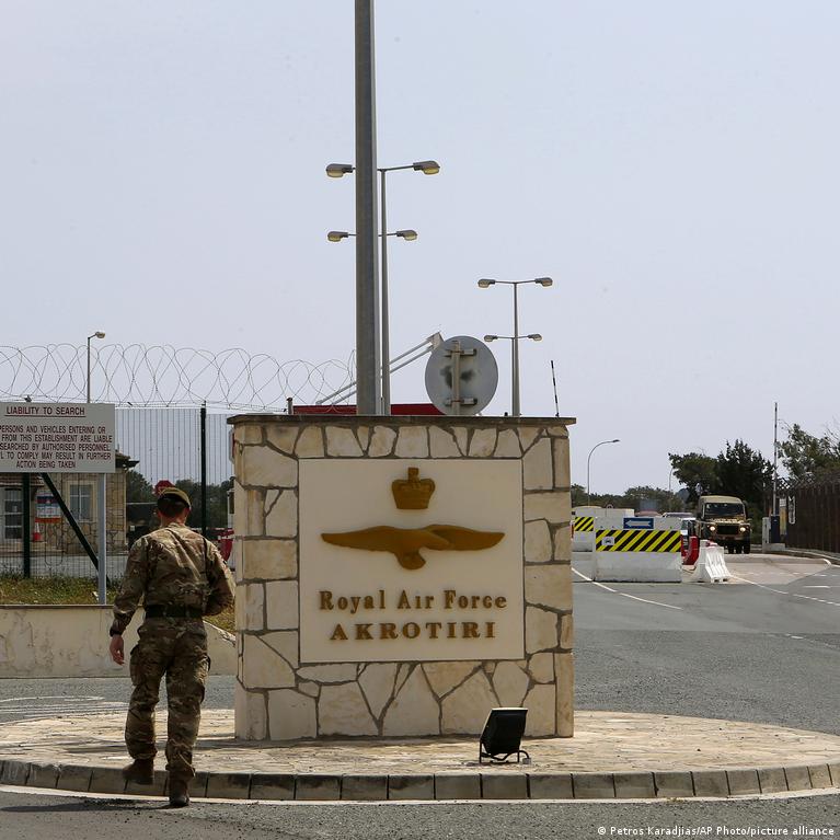 Kipras Siekia Diskusijos Dl Jk Bazi Ateities Po Drono Incidento