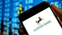 Lloyds, Bank of Scotland ir Halifax programėlės atskleidė klientų duomenis Lloyds Bank Of Scotland Ir Halifax Programls Atskleid Klient Duomenis