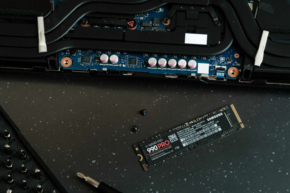 Microsoft užblokavo NVMe SSD spartinimo galimybę Windows 11