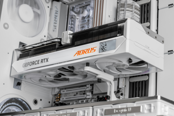 Nvidia Ileidia Patais Sprendiani Tampos Ribojimo Problem Rtx Vaizdo Ploktse