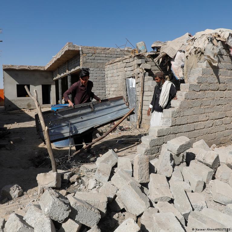 Pakistanas Numu Taliban Dronus Po Smgi Kabule