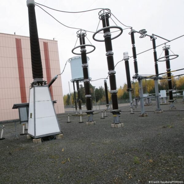 Po Sutrikimo Atkurta Povandenin Elektros Kabelio Jungtis Tarp Suomijos Ir Vedijos