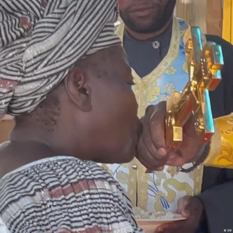 Rusijos Staiatiki Banyia Stiprina Pozicijas Afrikoje