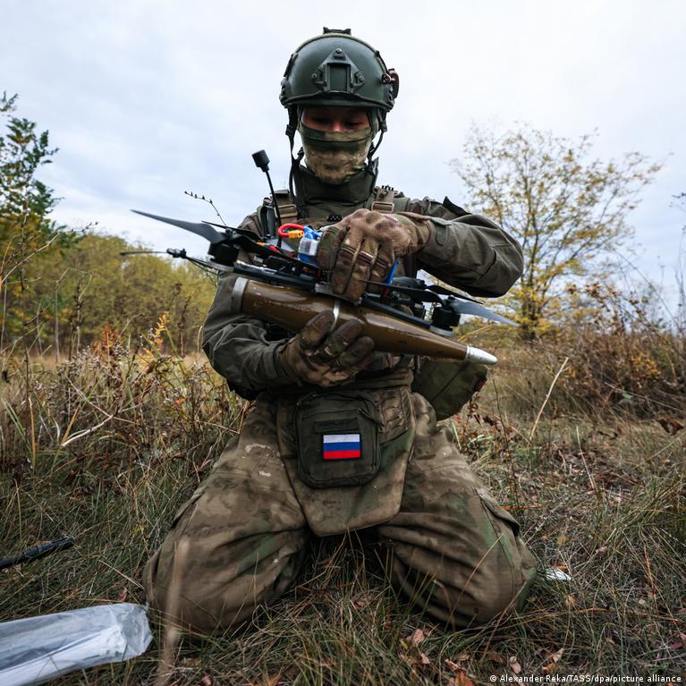 Rusijos studentai apgaudinėjami pasirašyti sutartis su kariuomene Rusijos Studentai Apgaudinjami Pasirayti Sutartis Su Kariuomene