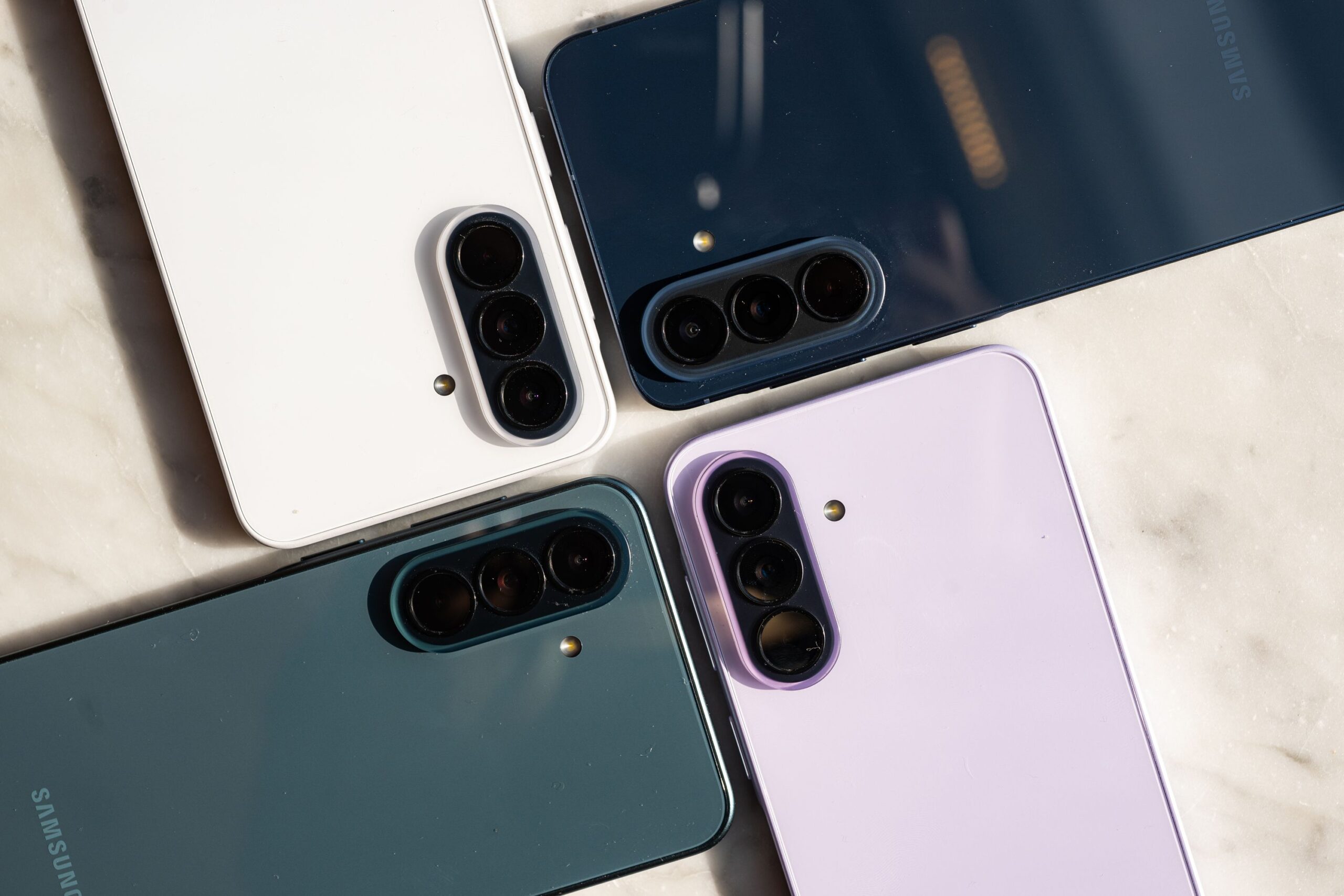 Samsung Galaxy A37 Ir A57 Telefon Kainos Pakilo Dl Ekonomins Situacijos