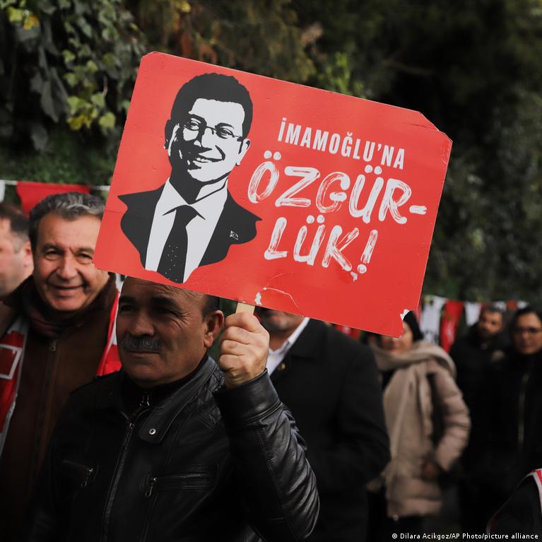 Stambulo Mero Imamoglu Teismas Prasidjo Temptai