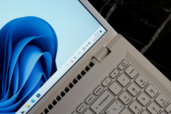 Windows 12 Gali Pasirodyti 2026 Metais Naujos Funkcijos Ir Architektra