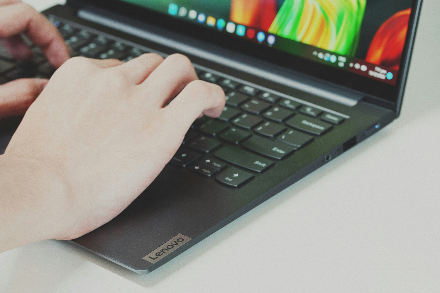 Yasb Pritaikoma Bsenos Juosta Windows Su Daugybe Funkcij