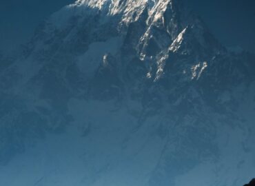 10766 Nepalo Himalajai įspūdingi Kalnai Ir Jų Reikšmė Regionui