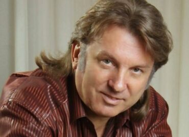 16342 Jurijus Loza Suabejojo Nasa Misijos į Mėnulį Tikrumu