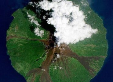 16384 Įspūdingiausi Ugnikalnių Išsiveržimų Vaizdai Iš Kosmoso