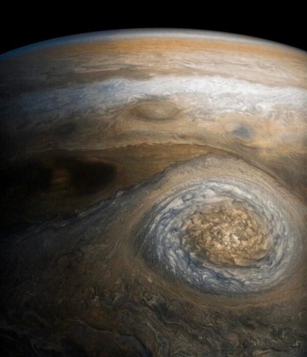 16400 Kas Yra Garsusis Didysis Raudonasis Dėmė Ant Jupiterio
