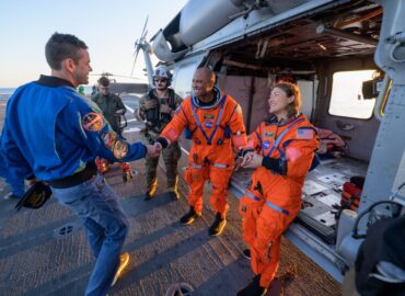 2437 Oriono Kapsulės Sugrįžimas Astronautų Saugus Nusileidimas I