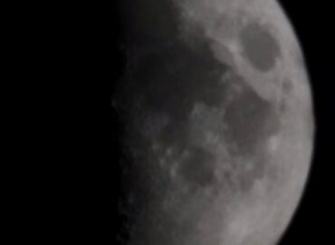 2492 Ar Išmanieji Telefonai Tikrai Piešia Mėnulį Nuotraukose