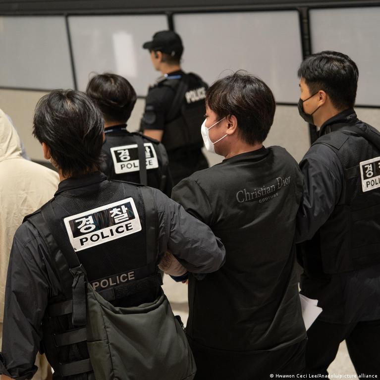 90 metų moteris Pietų Korėjoje nuteista už pinigų plovimą