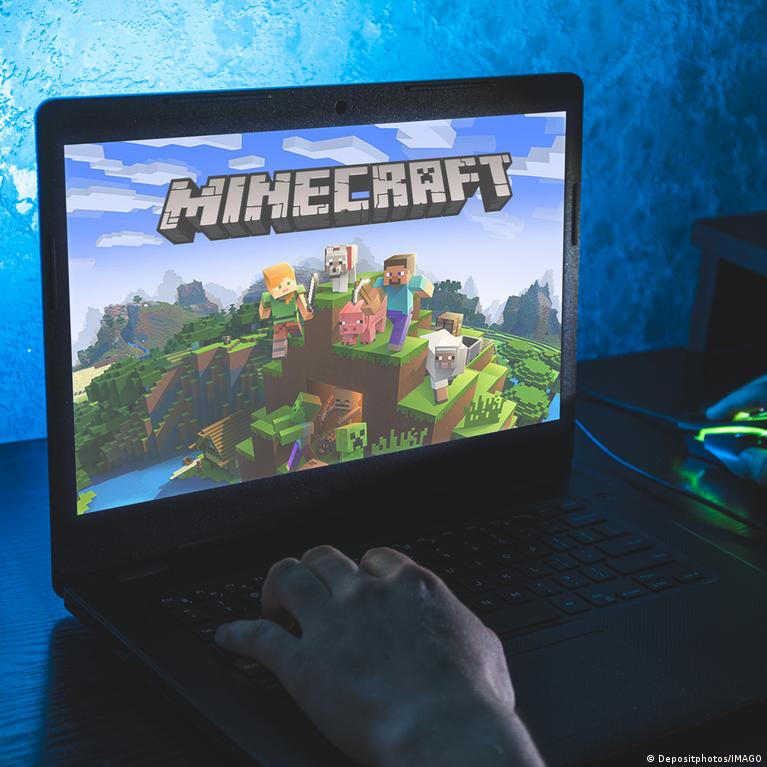 Australija Siekia Utikrinti Vaik Saugum Aidimuose Roblox Minecraft Fortnite Ir Steam