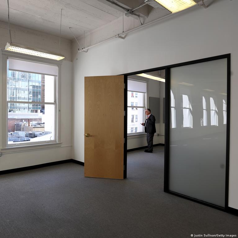 Dirbtinis Intelektas Gali Pakeisti Komercini Biur Erdvi Ateit