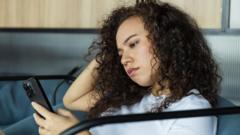 Draugiški AI pokalbių robotai gali būti mažiau patikimi dėl tikslumo kompromiso