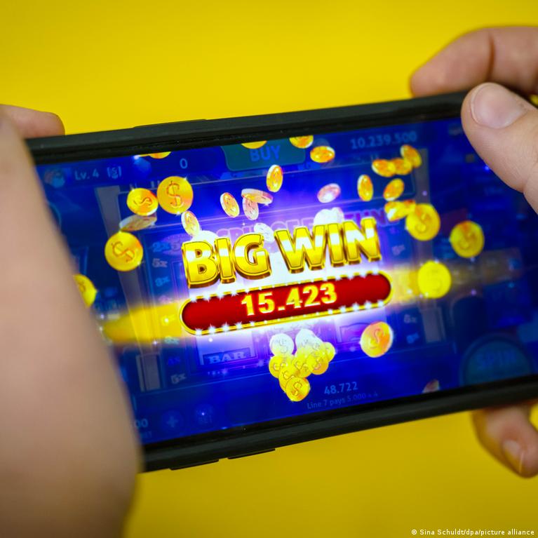 Es Teismas Lojai Gali Reikalauti Kompensacijos U Neteistus Nuostolius