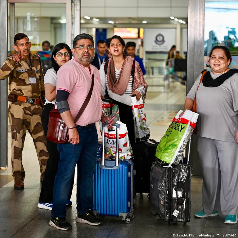 Iranas Karo Takoje Tkstaniai Ind Priversti Grti Namo I Persijos Lankos Ali