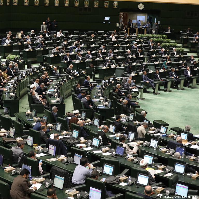 Iranas susiduria su didesnėmis grėsmėmis dėl vidinių nesutarimų Iranas Susiduria Su Didesnmis Grsmmis Dl Vidini Nesutarim