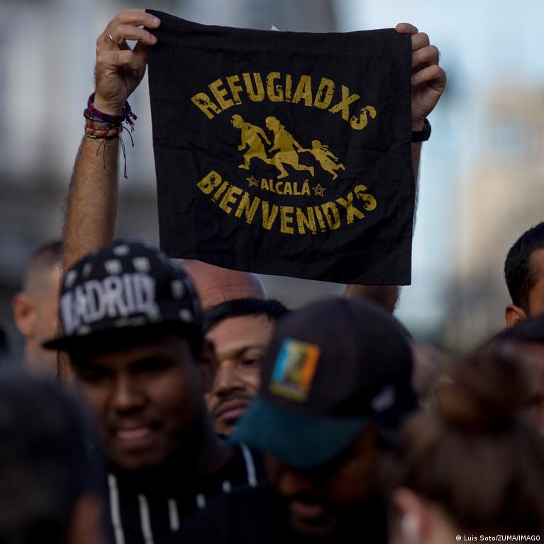 Ispanijos Vyriausyb Ubaig Amnestijos Plan Nelegaliems Migrantams