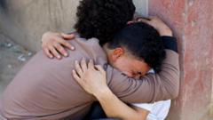 Izraelio smūgiai Gazos Ruože: žuvo dešimt žmonių, įtampa tarp Hamas ir milicijos auga