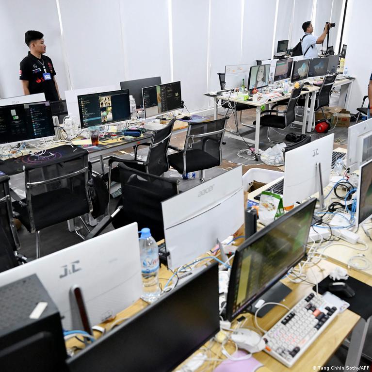 Kambodoje Sulaikytas Tariamas Kibernetini Sukiavim Bosas Iduotas Kinijai