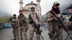 Pakistanas kaltinamas išpuoliu prieš Afganistano universitetą, žuvo mažiausiai septyni