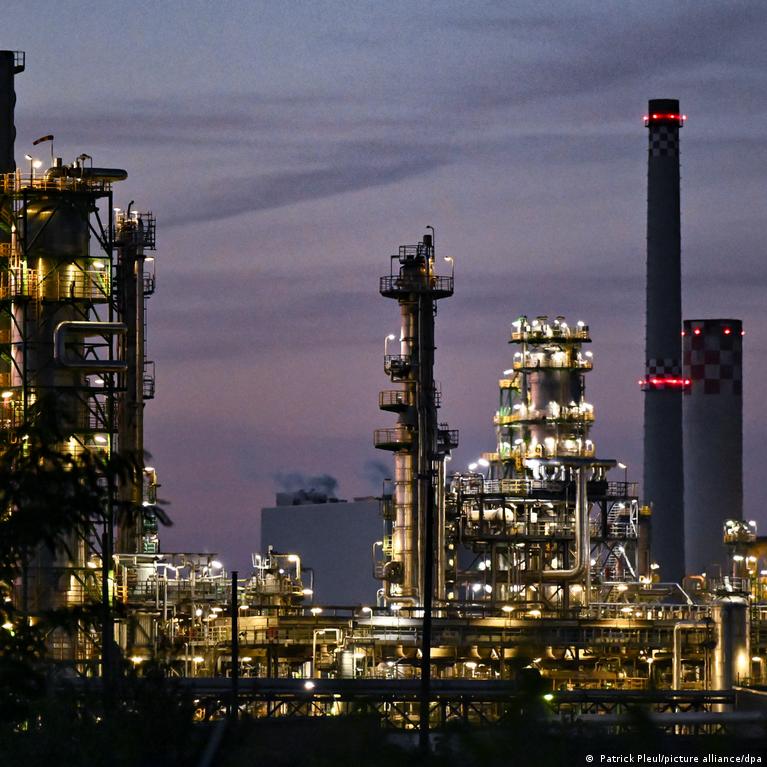 Rusija Blokuos Kazachstano Naftos Tiekim Berlyn Per Svarb Vamzdyn