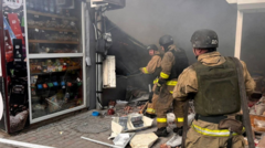 Rusijos ataka Ukrainos turguje nusinešė penkias gyvybes Rusijos Ataka Ukrainos Turguje Nusine Penkias Gyvybes