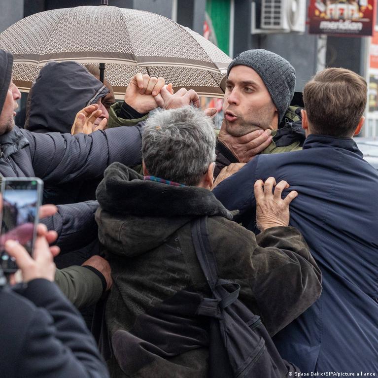Serbijos Vietos Rinkimai Ar Vuciiaus Partija Praranda Pozicijas