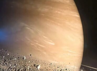 10887 Saturno žiedai Ledo Ir Kosminių Akmenų Milijardai Aplink Pl
