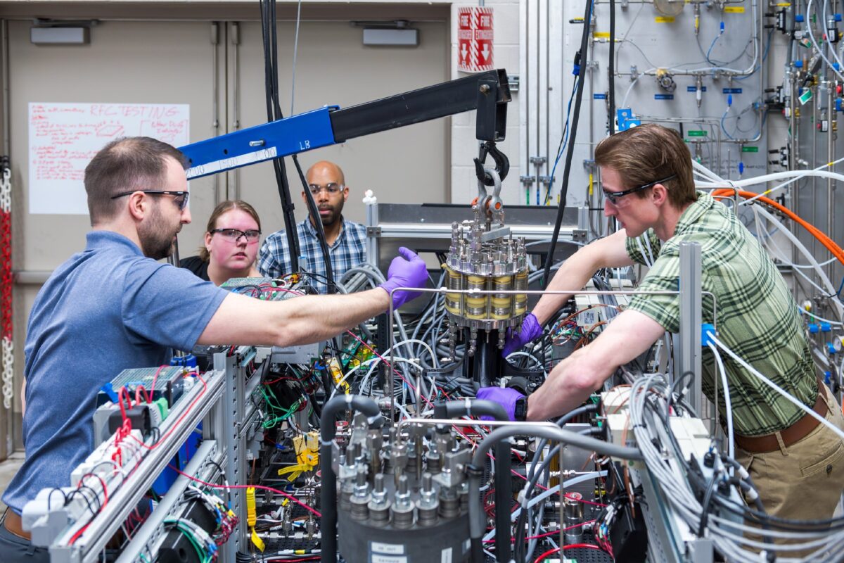 NASA rengiasi išbandyti regeneracinę kuro elementų sistemą Mėnulio bazėms 11392 Nasa Rengiasi Išbandyti Regeneracinę Kuro Elementų Sistemą M