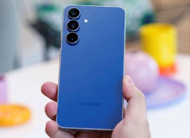 20959 Kanadoje Sprogo Samsung Galaxy S25 Fe Telefonas įkrovimo Met