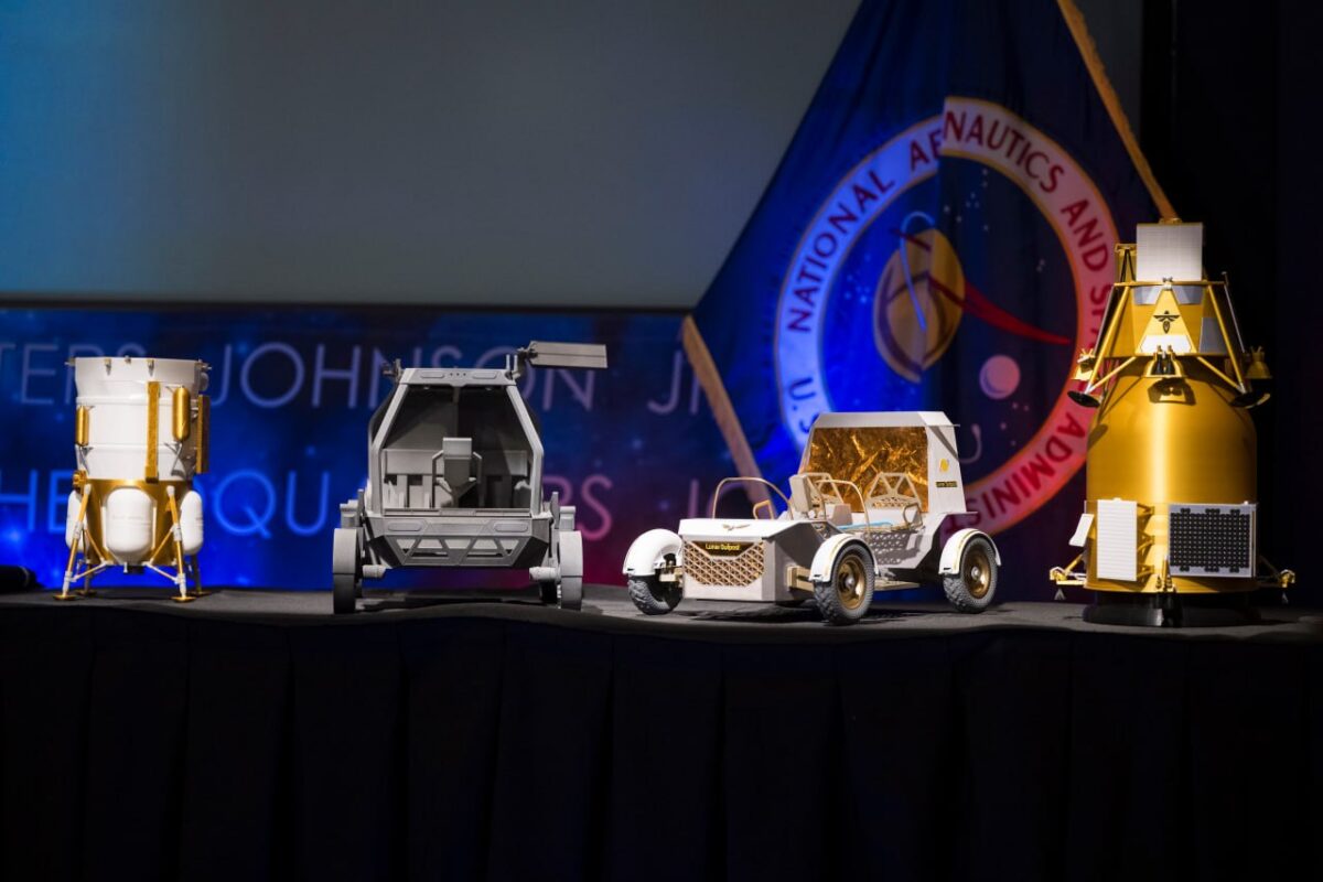 NASA planuoja nuolatinę bazę Mėnulyje ir skelbia naujus kontraktus