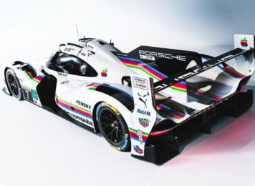7714 Porsche Pristatė Sportinius Automobilius Apple Spalvomis Dvi