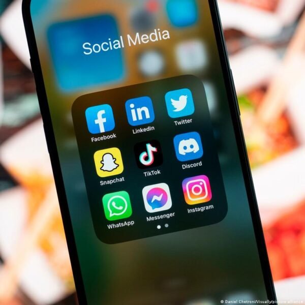 Airijos Iniasklaidos Reguliatorius Tiria Facebook Ir Instagram Dl Galimos Manipuliacijos