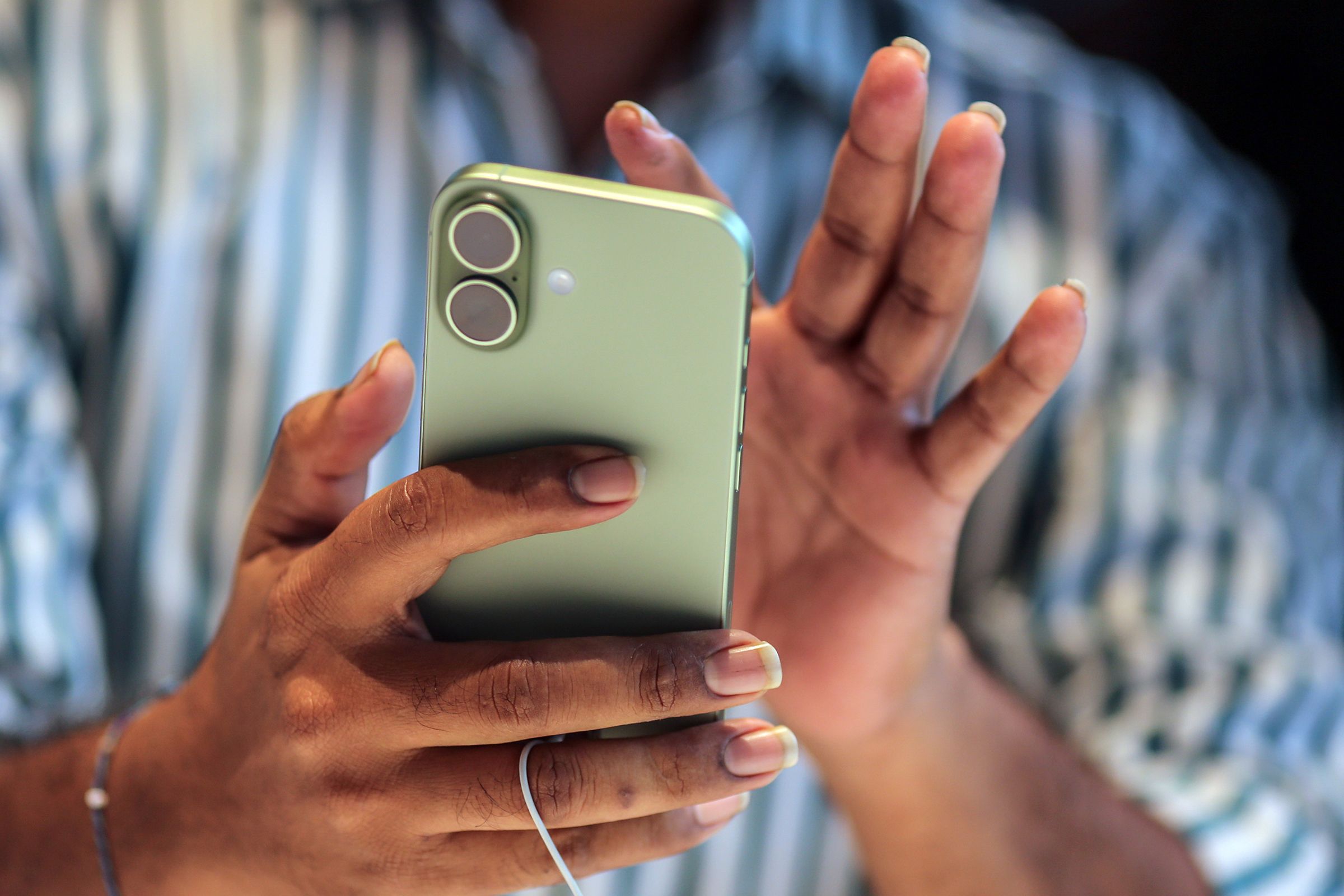 Apple Atnaujina Iphone Geresnis Ifravimas Inutms Su Android Renginiais
