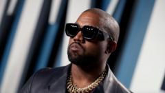 Italija Udraud Kanye West Ir Travis Scott Koncertus Dl Saugumo Prieasi