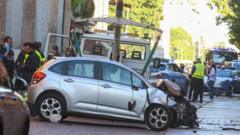 Italijoje vyras automobiliu taranavo pėsčiuosius, sužeisti aštuoni žmonės