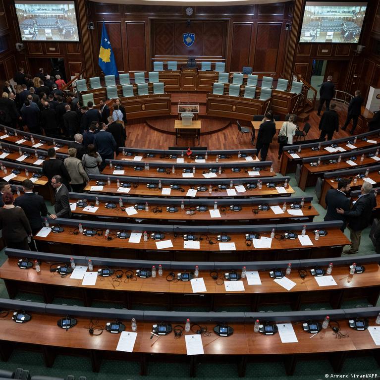 Kosove Vyks Pirmalaikiai Parlamento Rinkimai Birel