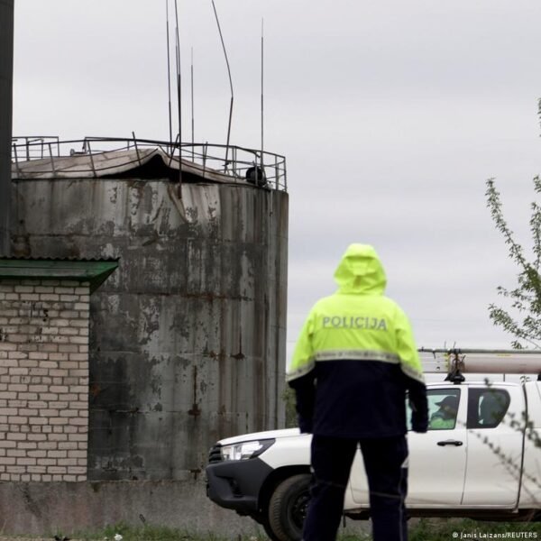 Latvija Ikviet Nato Naikintuvus Dl Drono Grsms Baltijos Regione