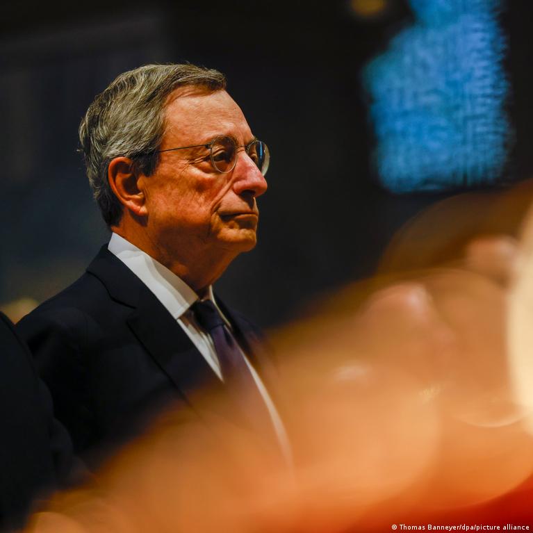 Mario Draghi Apdovanotas Karolio Didiojo Premija U Indl Europos Vienyb