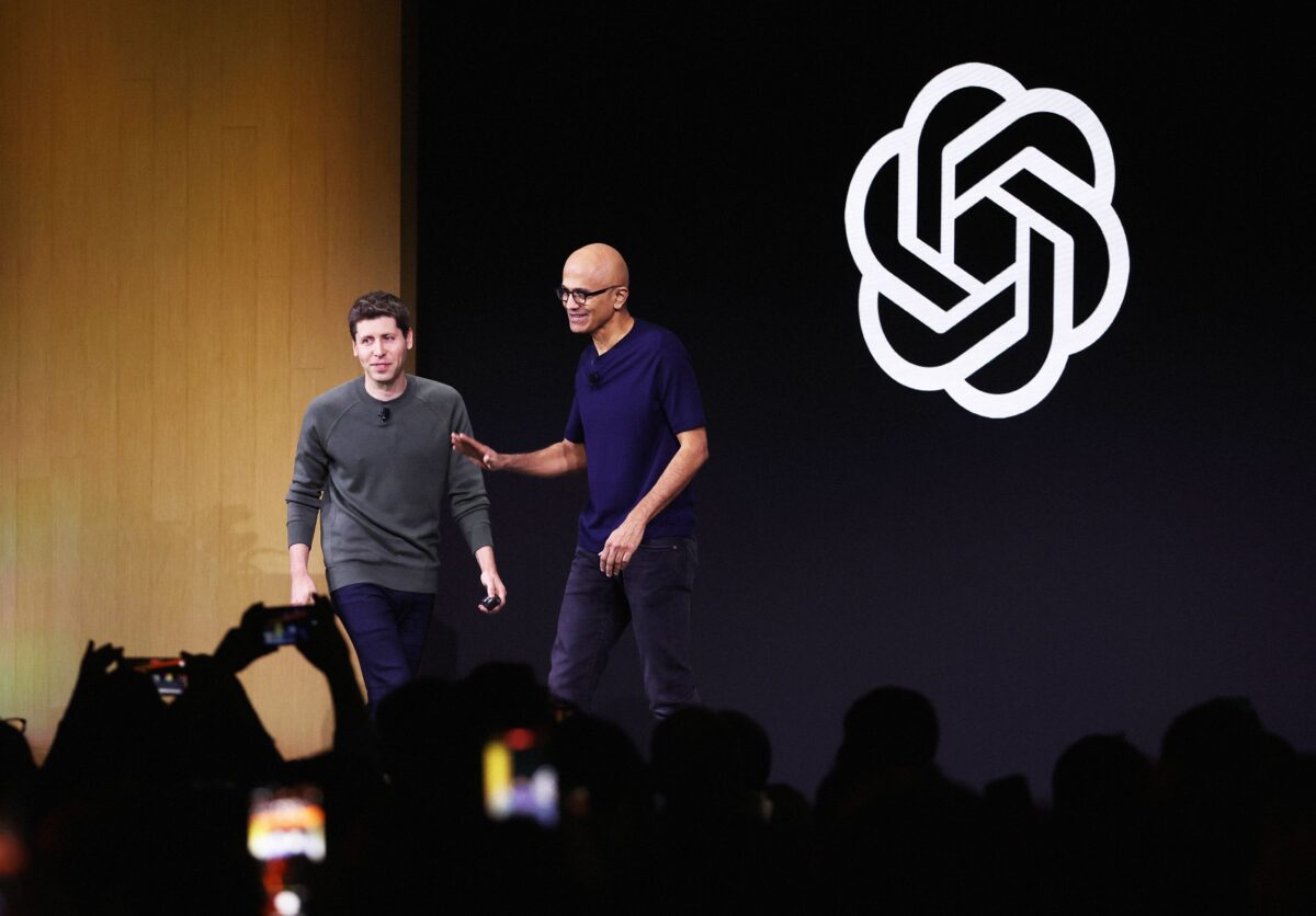 Microsoft vadovai 2018 m. abejojo dėl OpenAI, bet bijojo Amazon konkurencijos