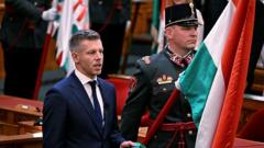 Naujasis Vengrijos premjeras Péter Magyar žada tarnauti šaliai, o ne valdyti