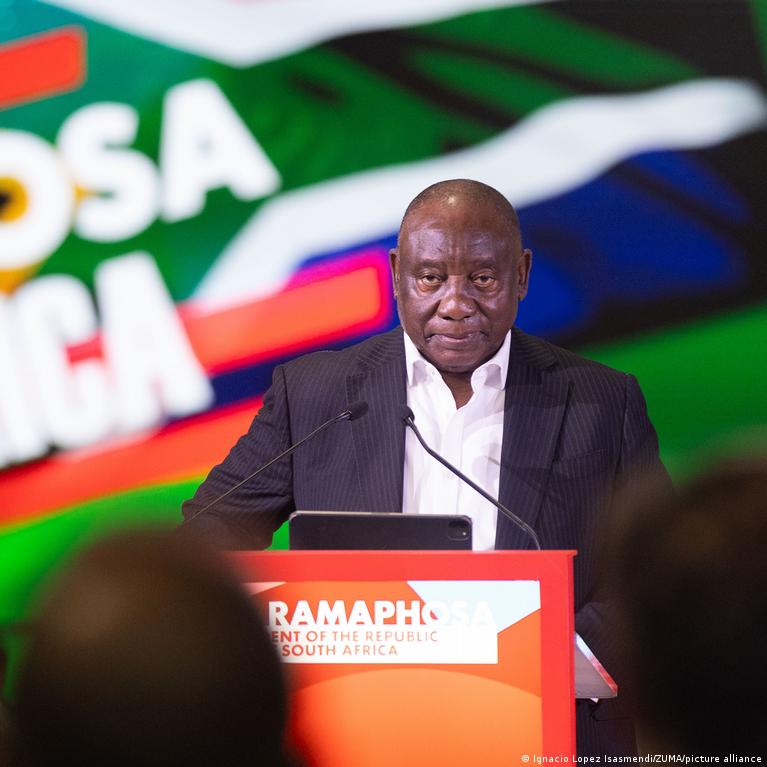 Piet Afrikos Konstitucinis Teismas Nurod Parlamentui Perirti Ramaphosos Apkaltos Proces